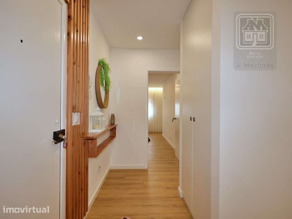 APARTAMENTO T2 para ARRENDAR junto ao Hospital e Parque Atlântico, ... - Grande imagem: 3/33