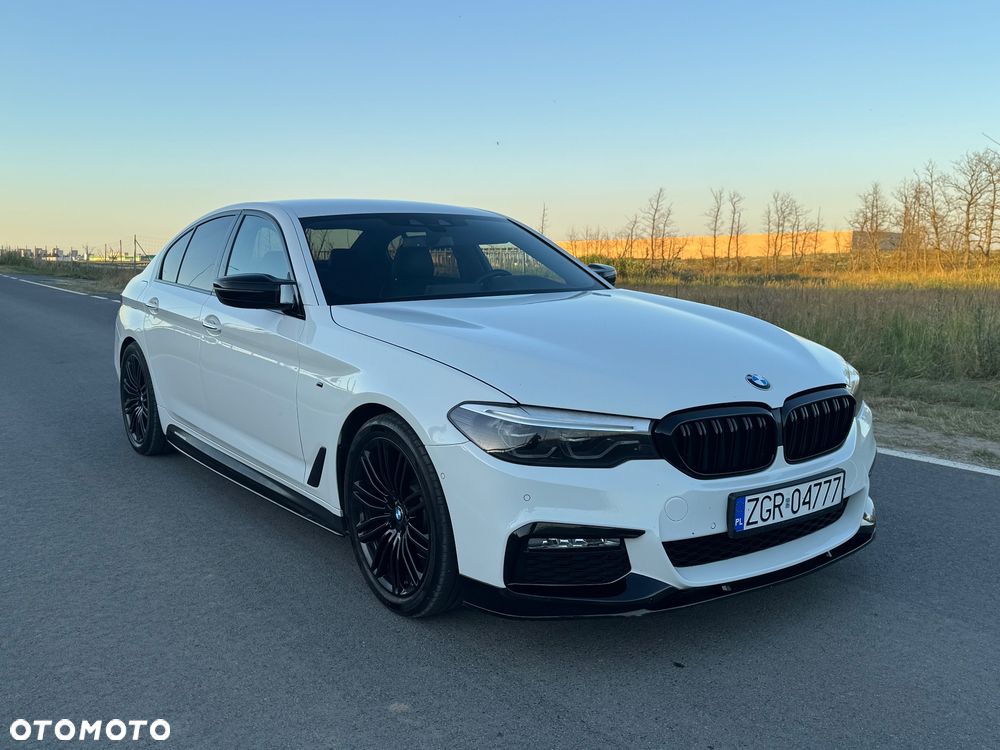 BMW Seria 5 520d M Sport - 6