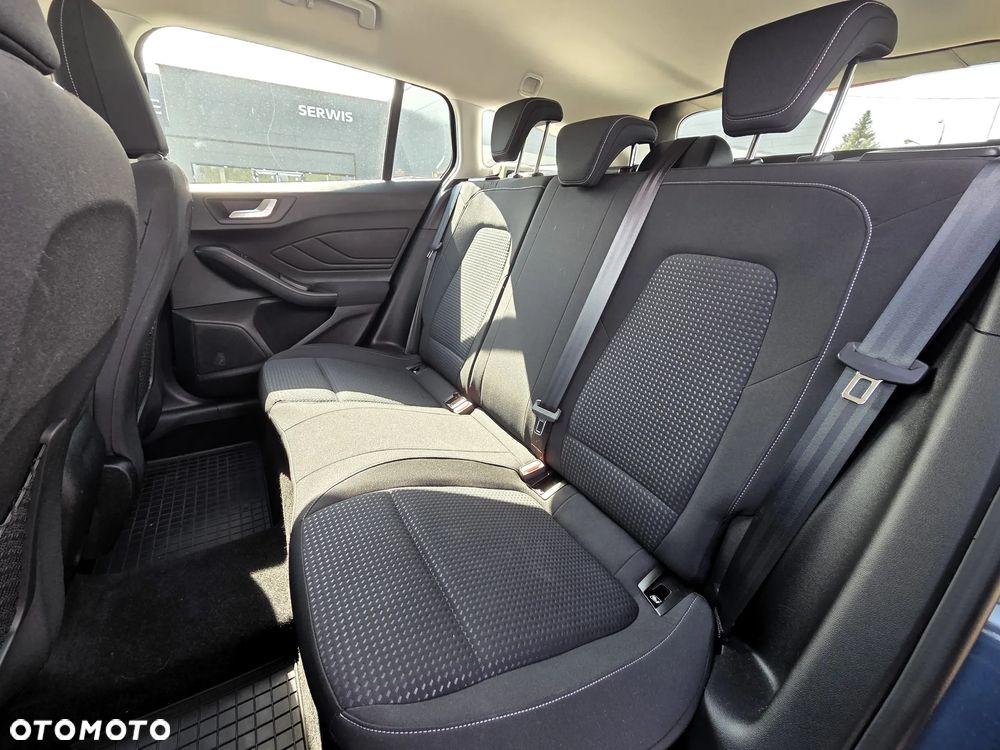Ford Focus 1.0 EcoBoost Trend Edition Business - 23
