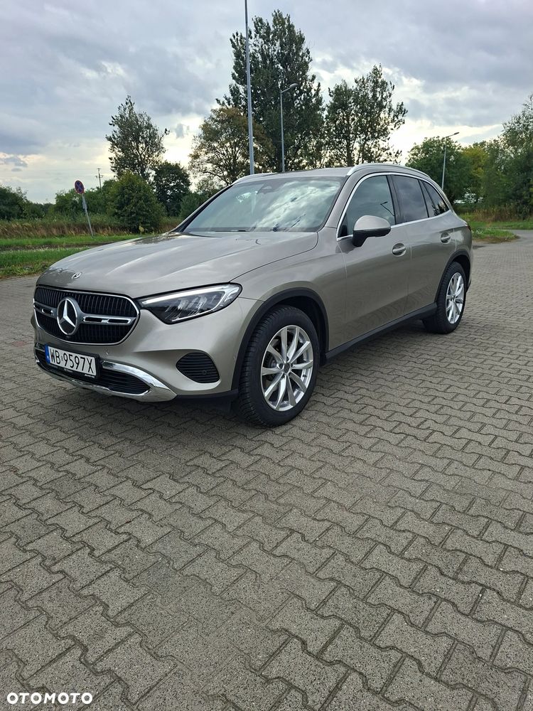 Mercedes-Benz Glc 2023 photo 2