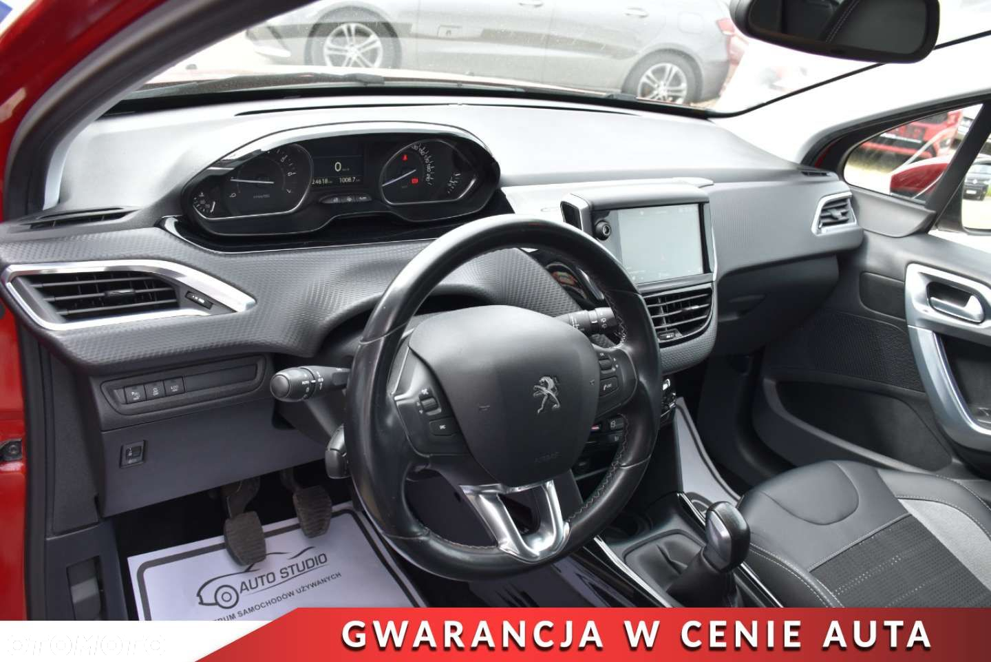 Peugeot 2008 - 12