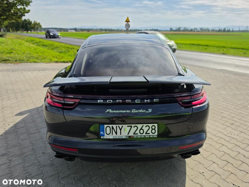 Porsche Panamera Turbo S e-Hybrid GPF Executive - 11