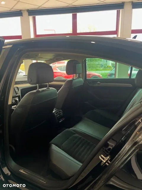 Volkswagen Passat 1.8 TSI (BlueMotion Technology) DSG Highline - 11