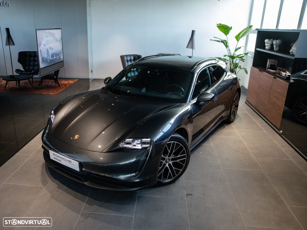 Porsche Taycan Sport Turismo - 5