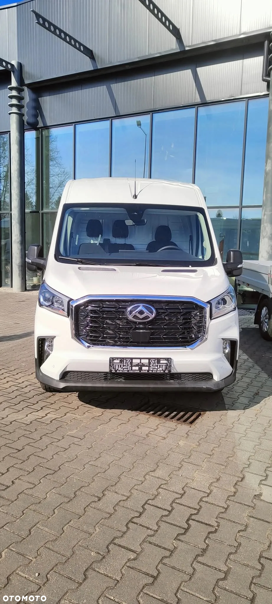 Maxus Delivery 9 - 2