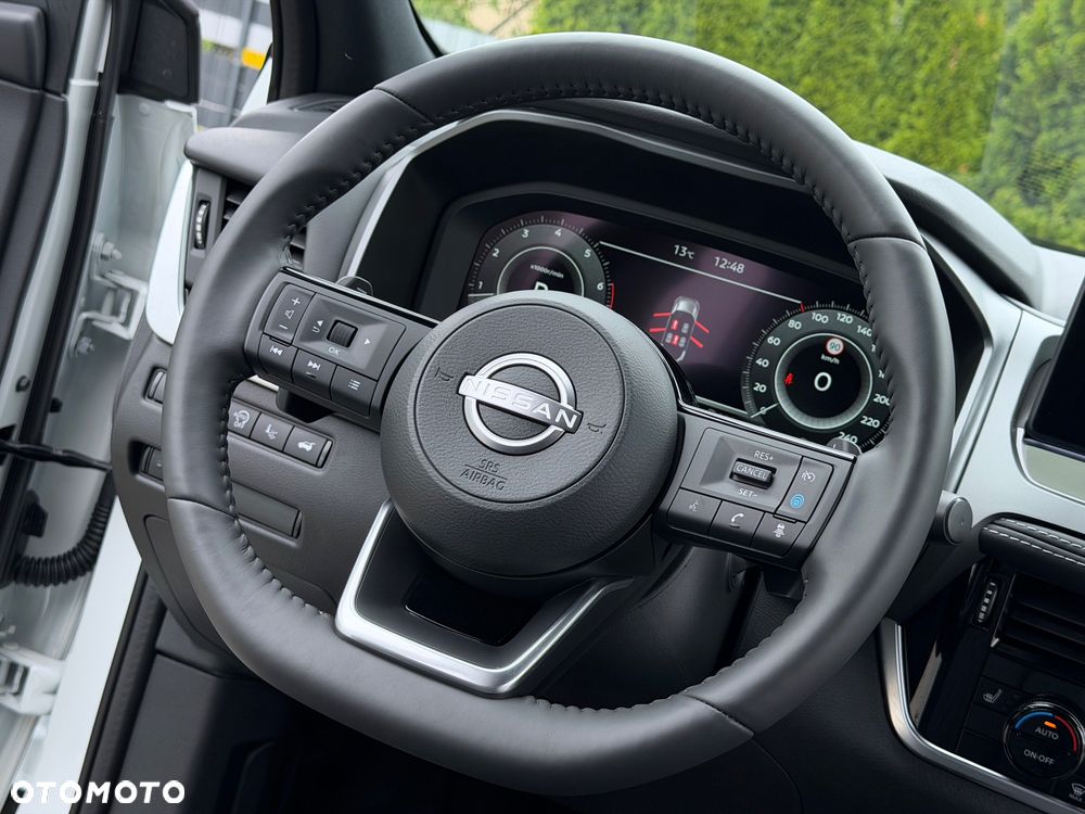 Nissan Qashqai 1.3 DIG-T Tekna DCT - 28