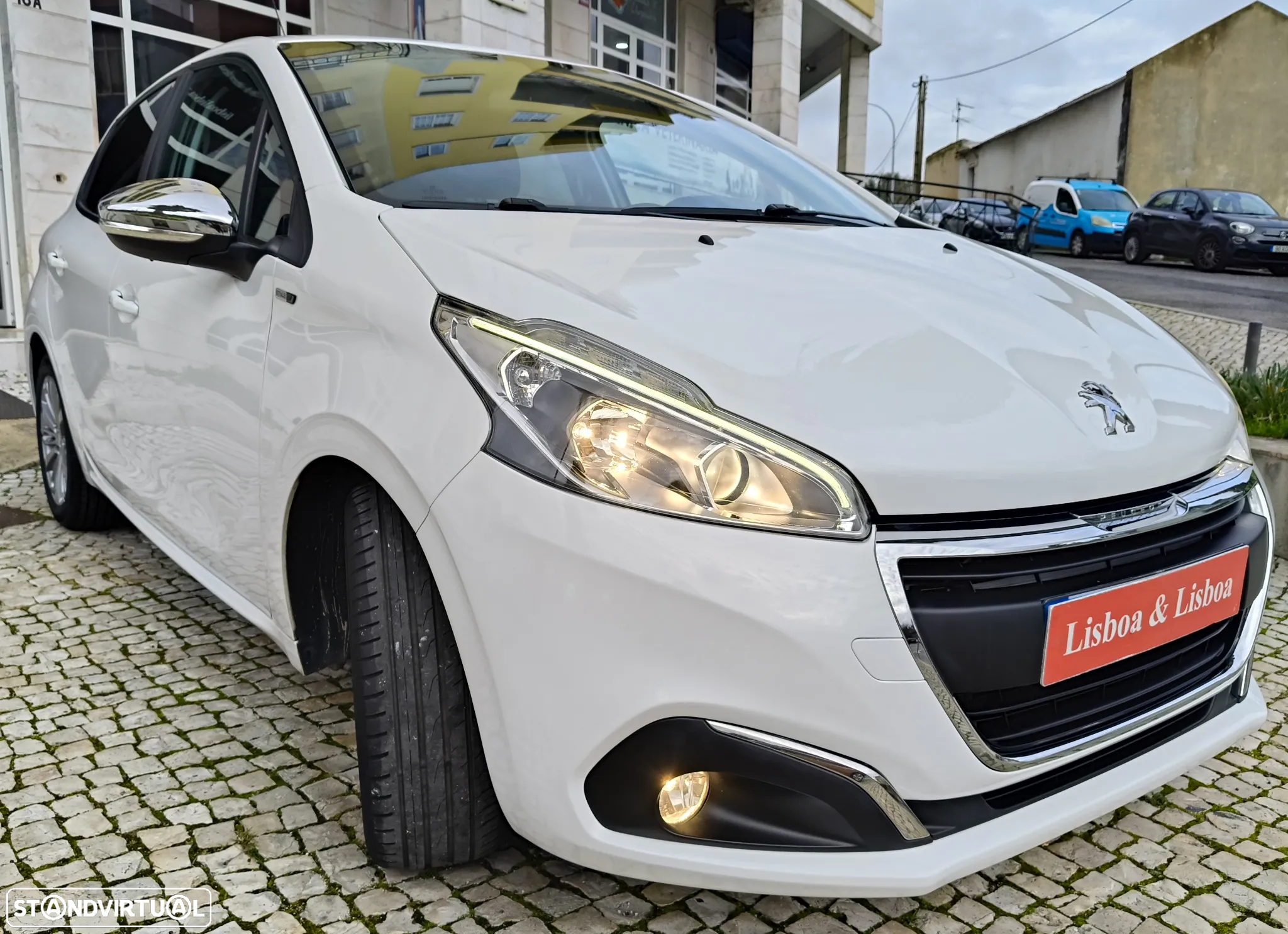 Peugeot 208 1.6 BlueHDi Style - 2