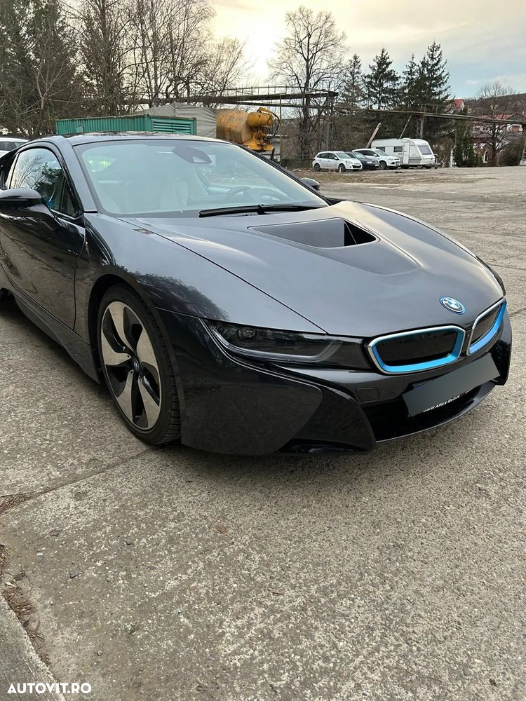 BMW i8 - 8