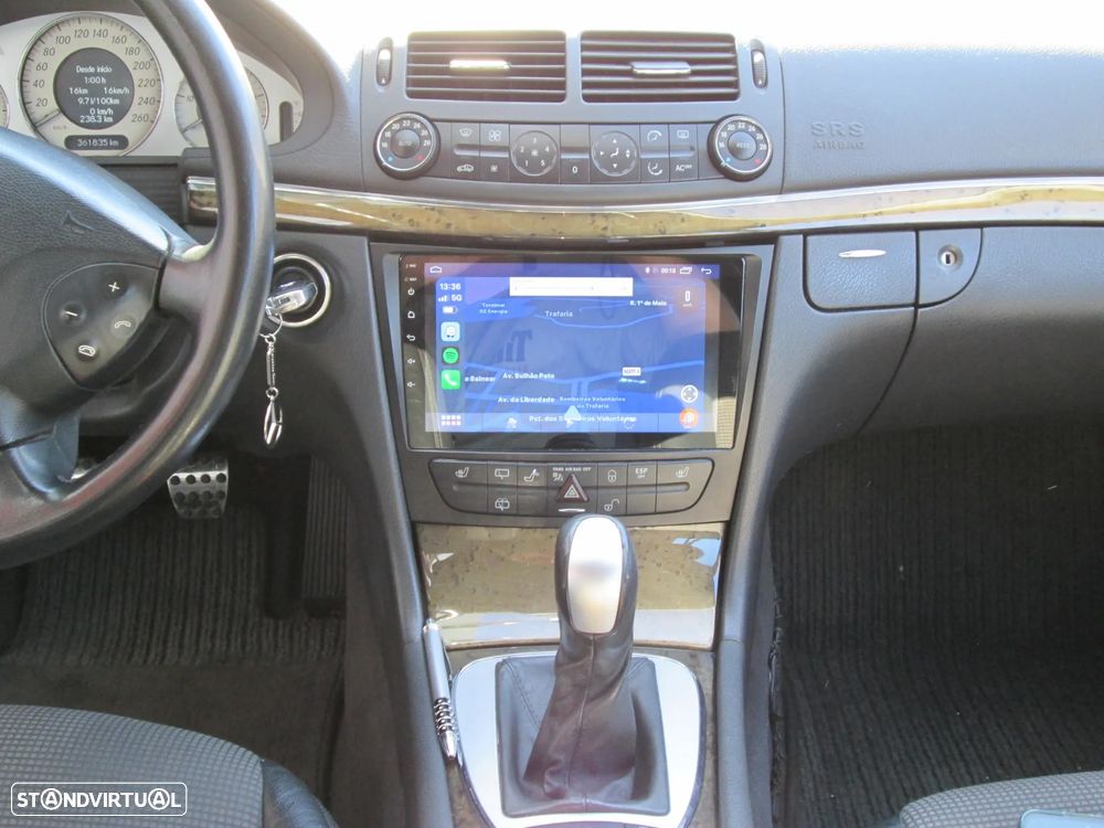 Mercedes-Benz E 220 CDI Avantgarde - 12