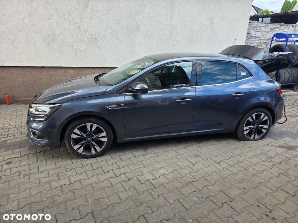 Renault Megane ver-1-4-16v-tce-bose-edition - 7