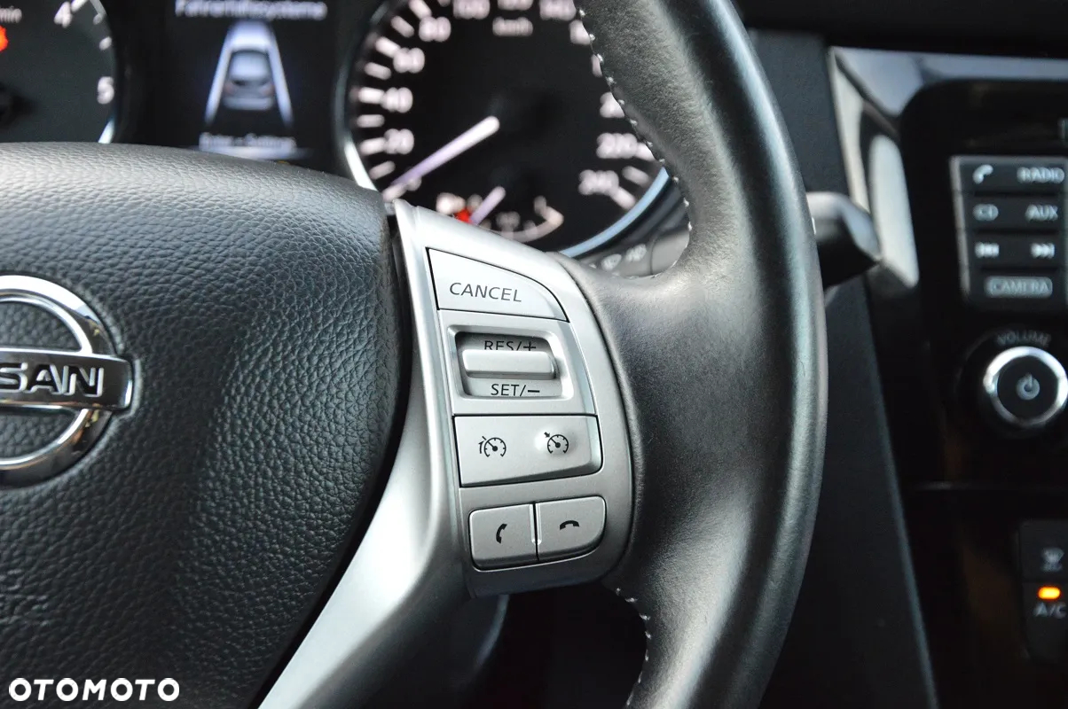 Nissan Qashqai 1.6 DCi N-Connecta EU6 - 15