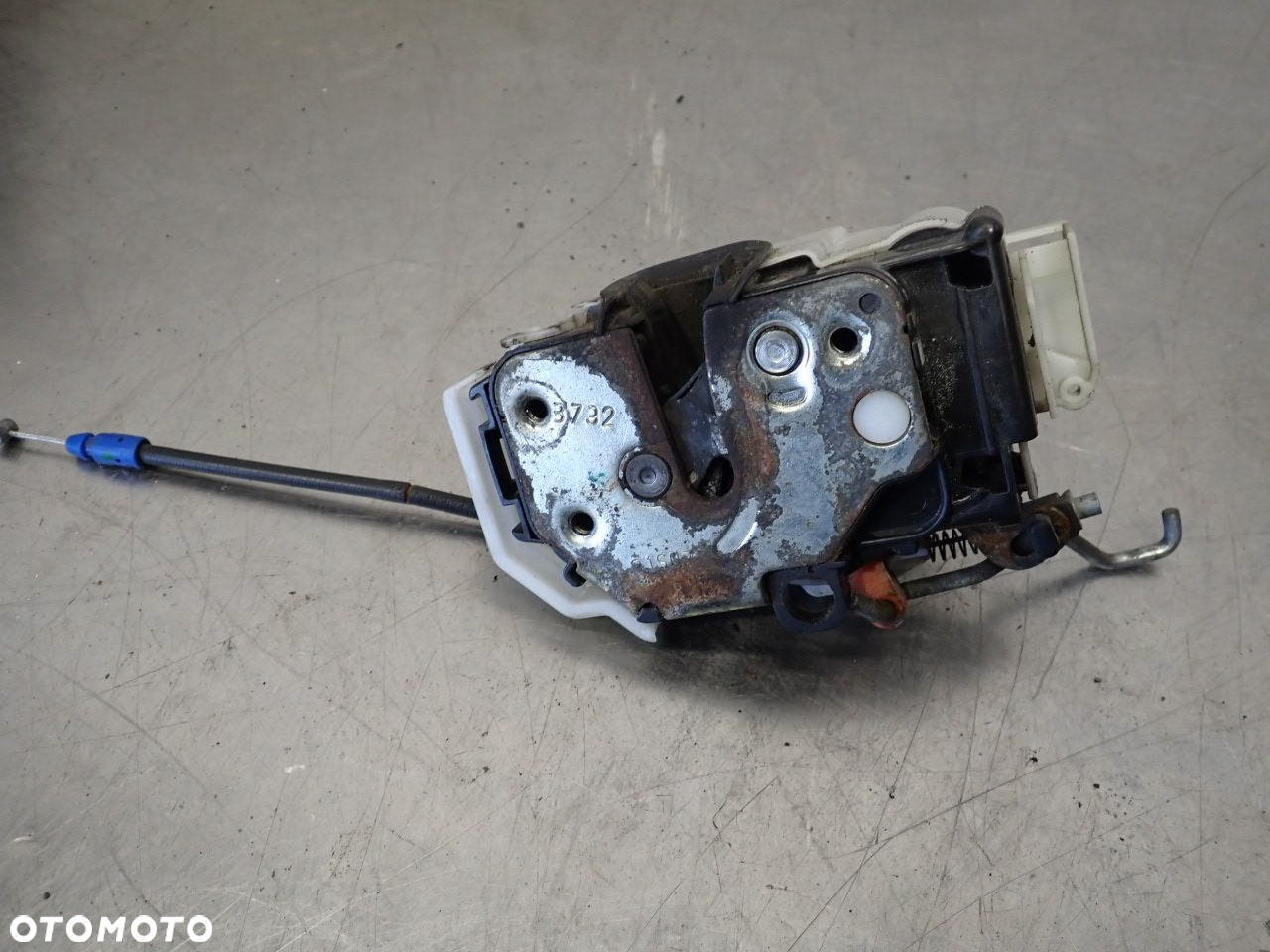 ZAMEK LEWY PRZÓD DRZWI CITROEN NEMO 1.4HDI - 2