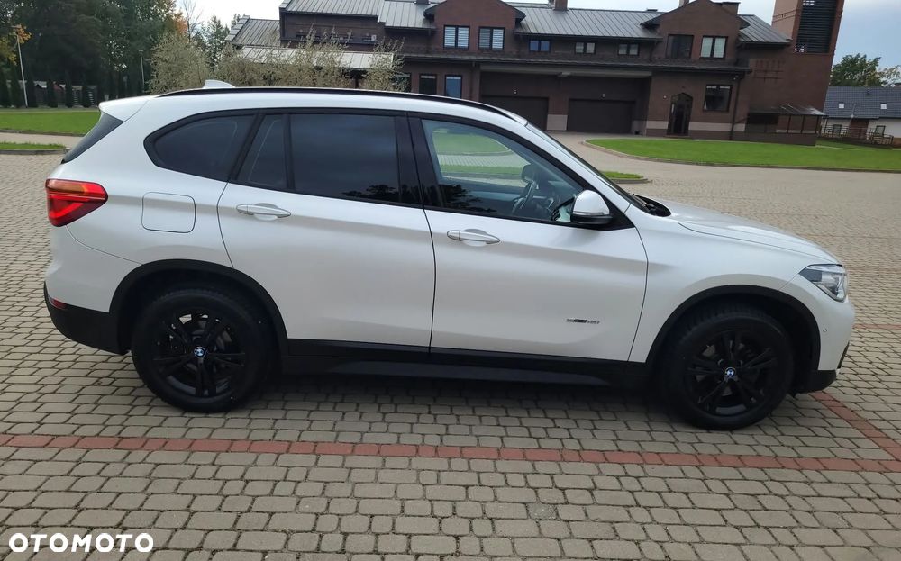 BMW X1 sDrive18i - 6