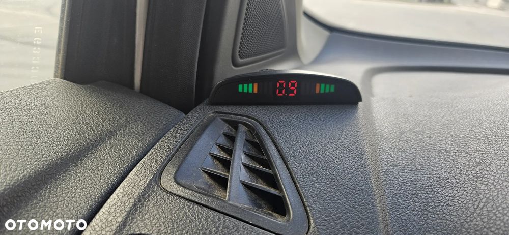 Ford Transit Connect - 11