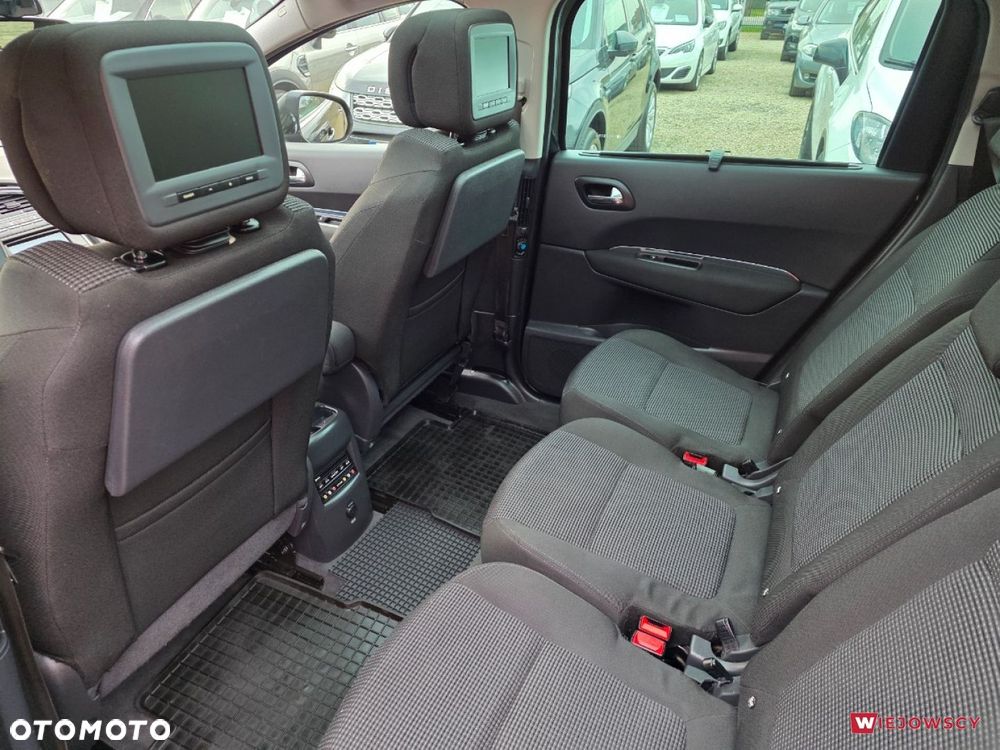 Peugeot 5008 - 16