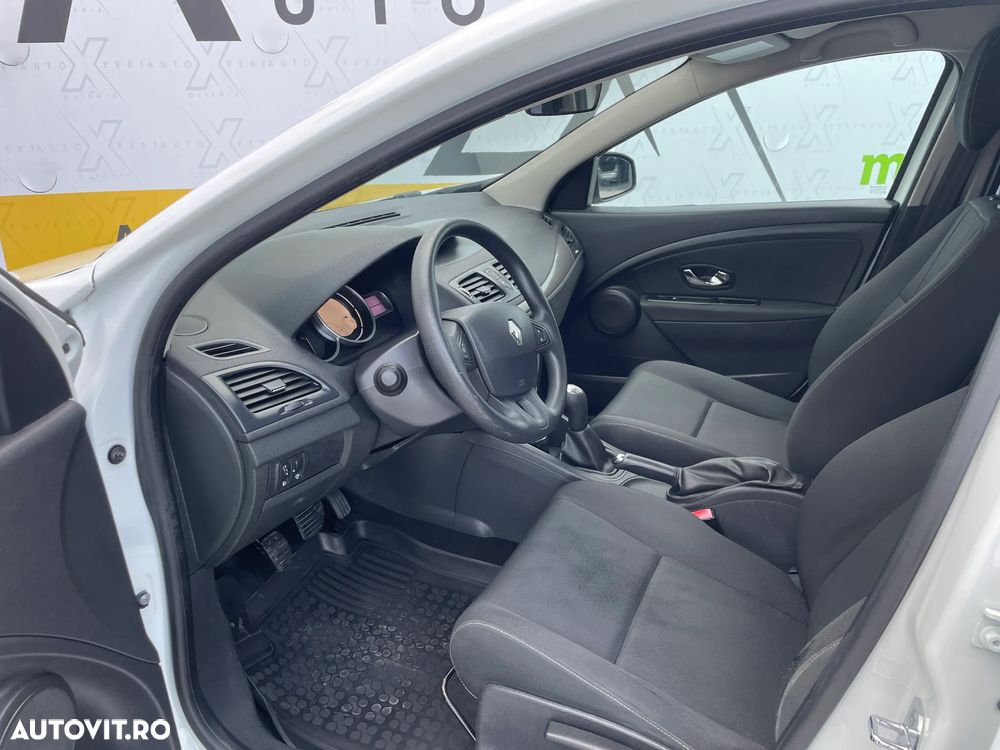 Renault Megane 1.5 dCi Dynamique - 5