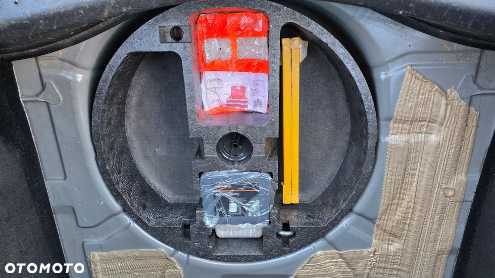 Ford Focus 1.6 Gold X - 20