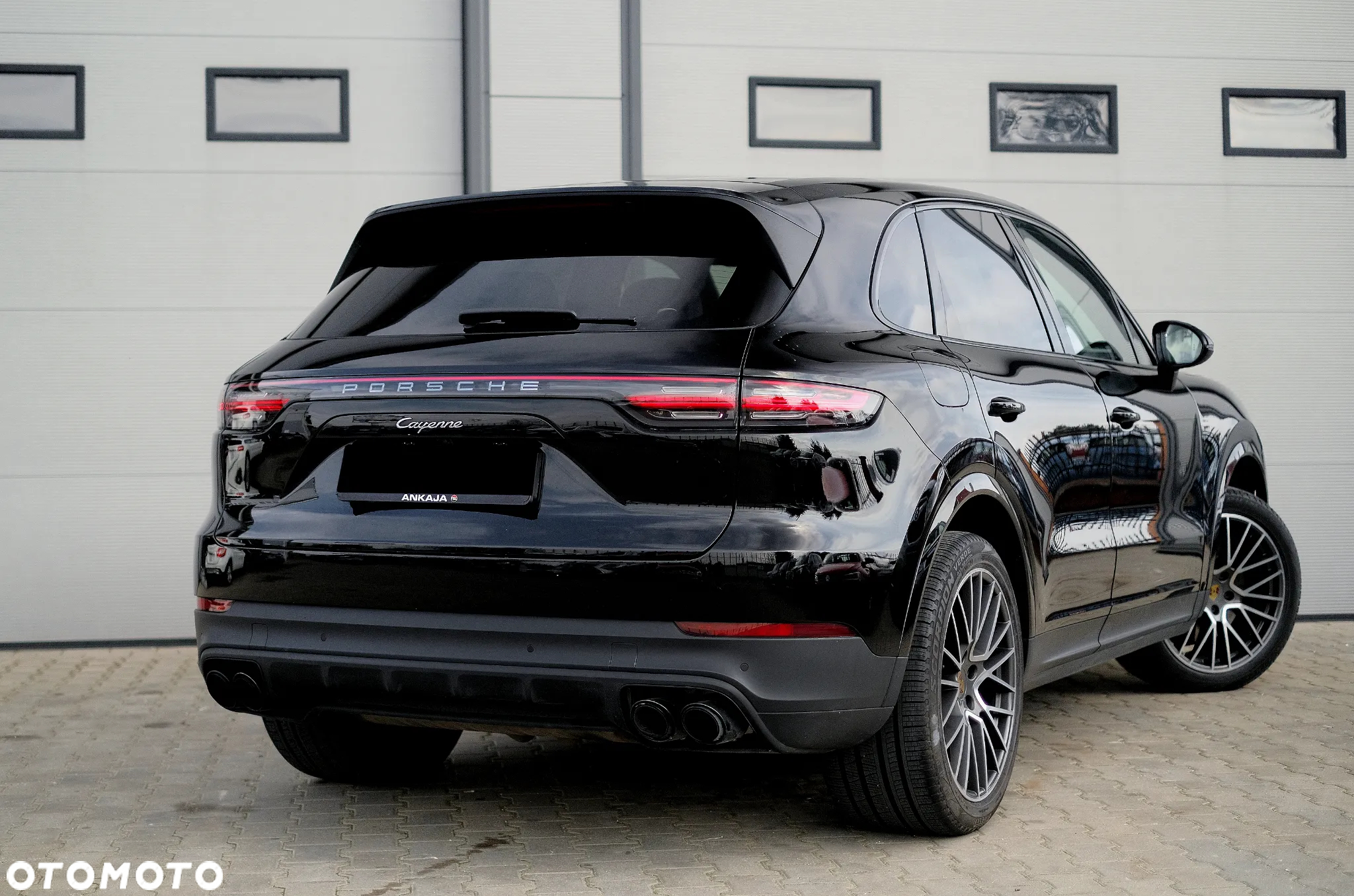 Porsche Cayenne - 7