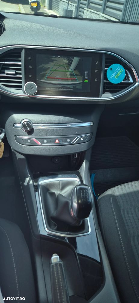 Peugeot 308 1.5 BlueHDi FAP STT Allure - 11