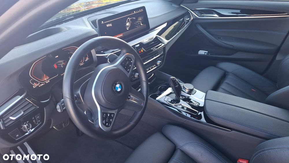 BMW Seria 5 - 16