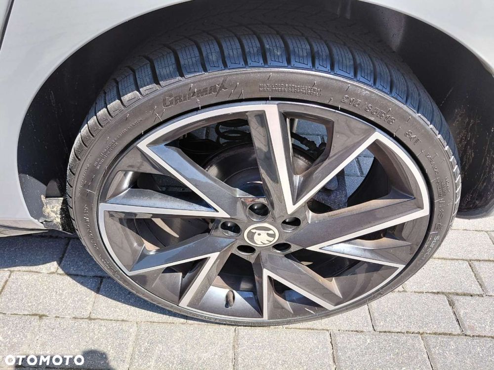 Skoda Fabia 1.0 TSI DSG Monte Carlo - 24