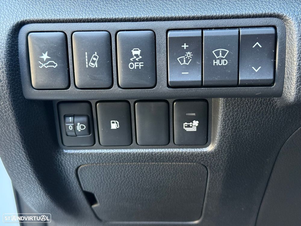 Mitsubishi Eclipse Cross 2.4 PHEV eMotion - 35