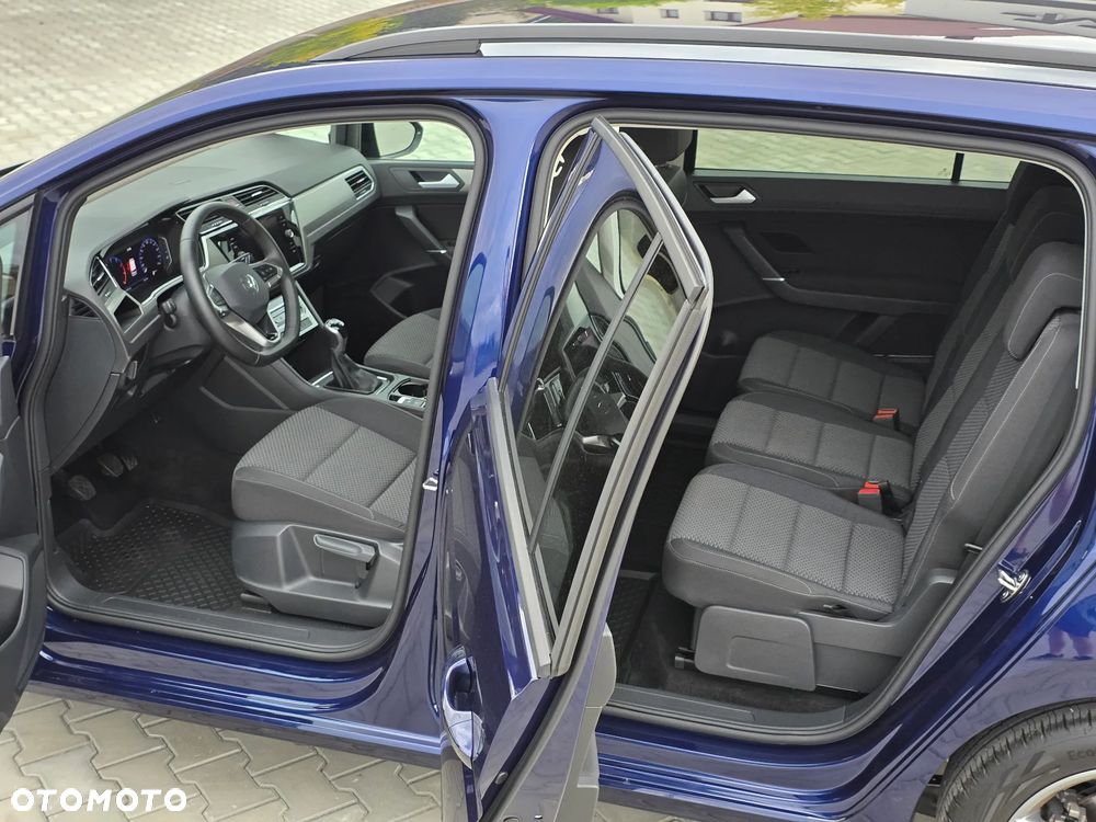 Volkswagen Touran 1.5 TSI EVO Comfortline - 27