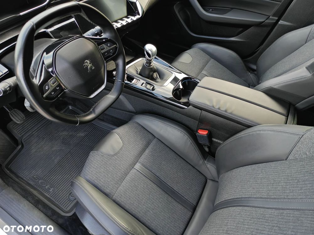 Peugeot 508 BlueHDi 130 Allure - 25
