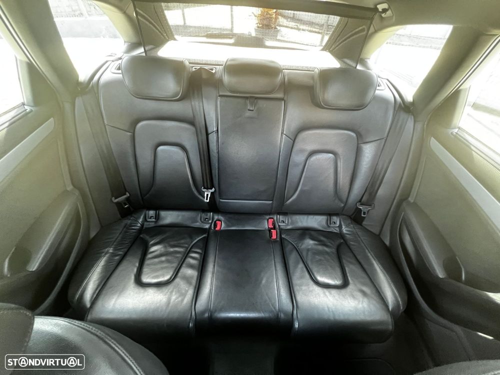 Audi A4 Avant 2.0 TDI S-line - 35