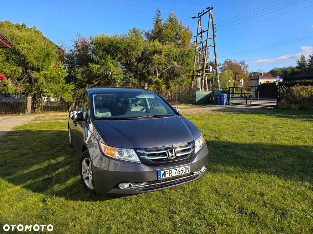 Honda Odyssey 3.5 LX - 9