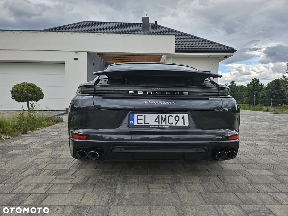 Porsche Panamera - 5