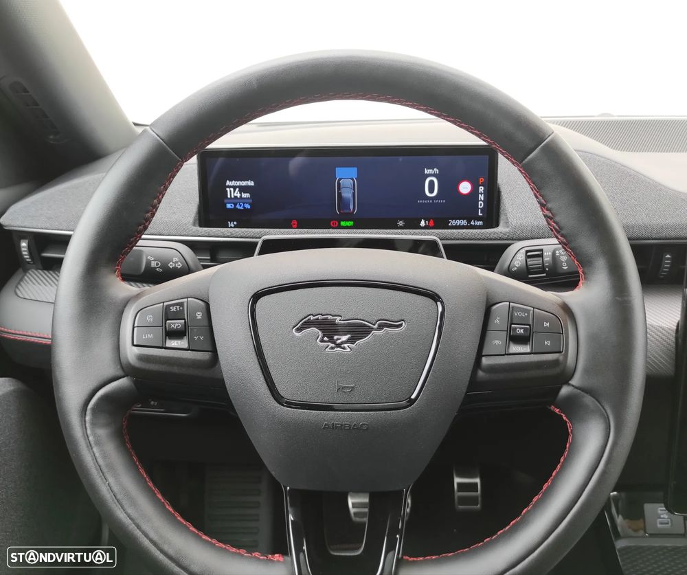 Ford Mustang Mach-E AWD PREMIUM - 37