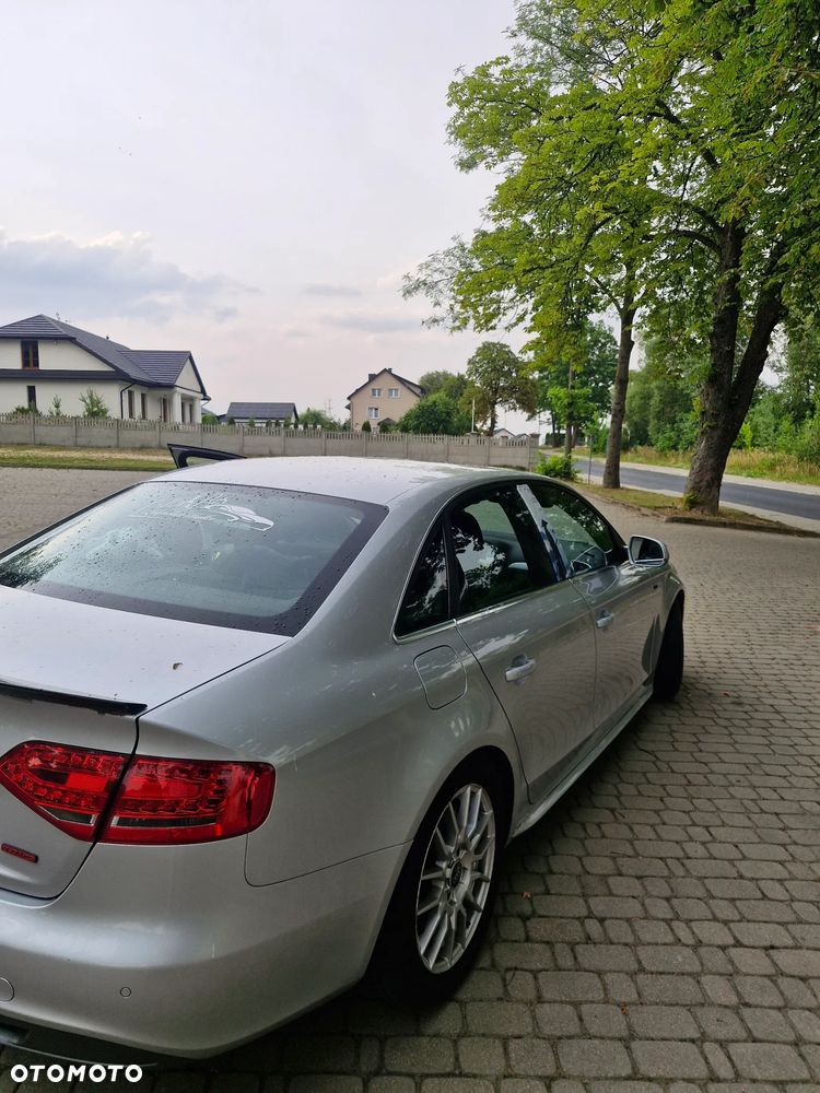 Audi A4 Limousine 1.8 TFSI Quattro Line - 3