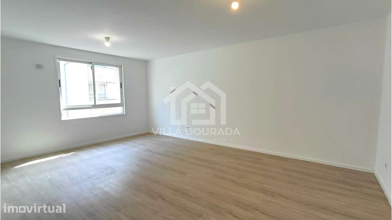 Apartamento, 107 m², Baguim do Monte - Grande imagem: 2/25