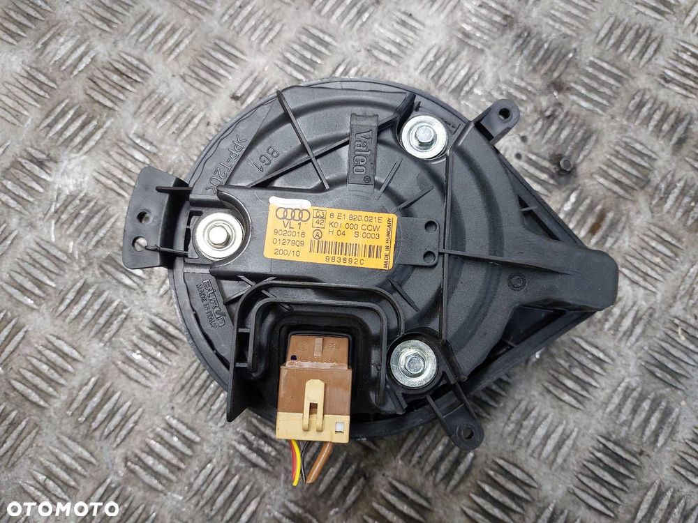 DMUCHAWA WENTYLATOR NAWIEWU SEAT EXEO I 8E1820021E - 1