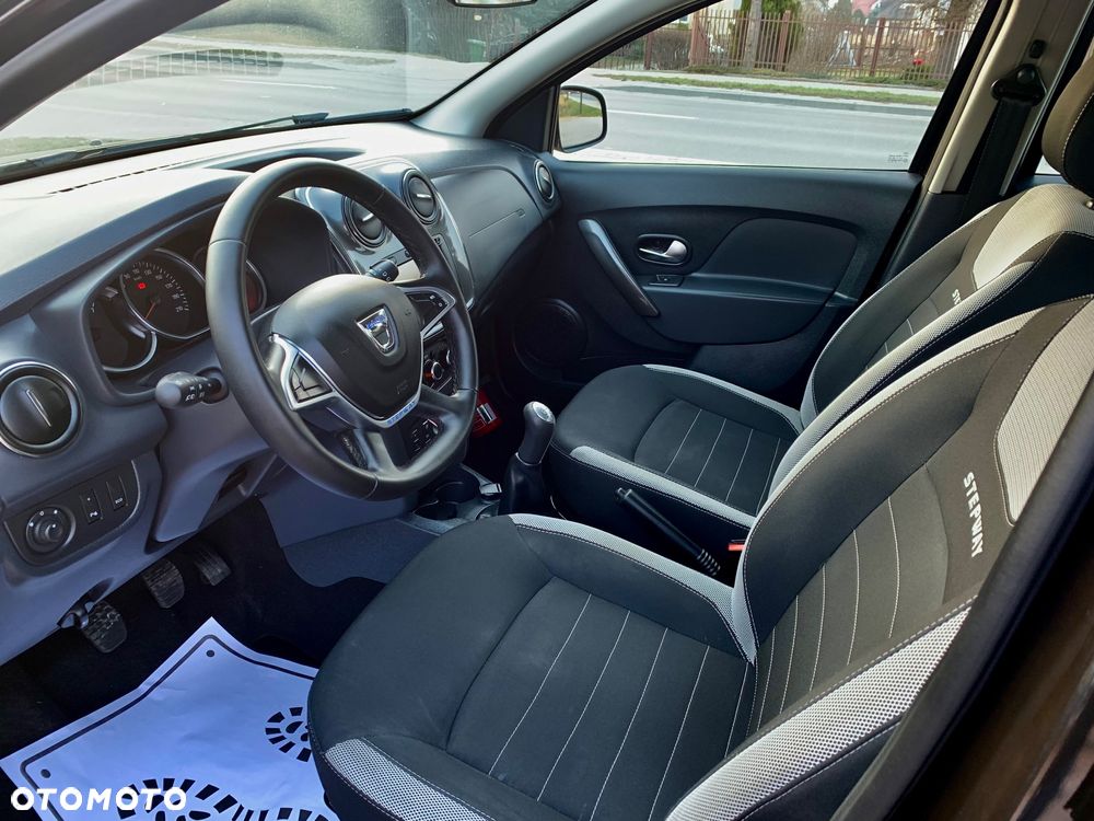 Dacia Sandero Stepway - 18