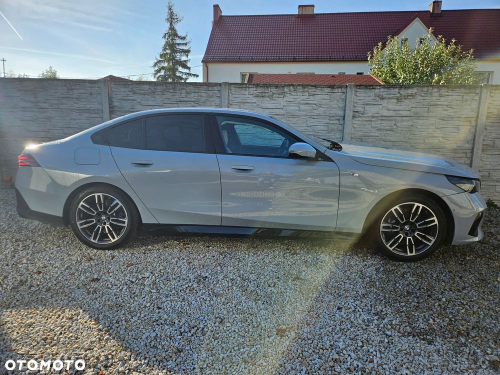 BMW Seria 5 - 12