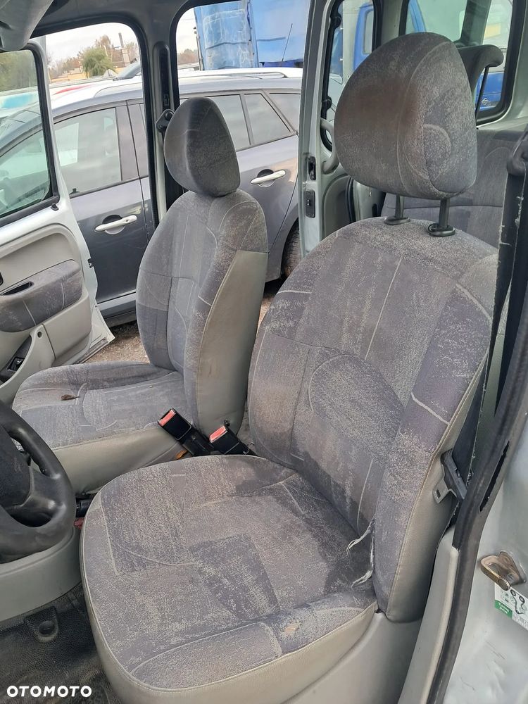 ❌Dawca części ❌  RENAULT KANGOO I FL 2004 1.5 DCI KOD SILNIKA: K9K702  KOD LAK: TEB64 - 9