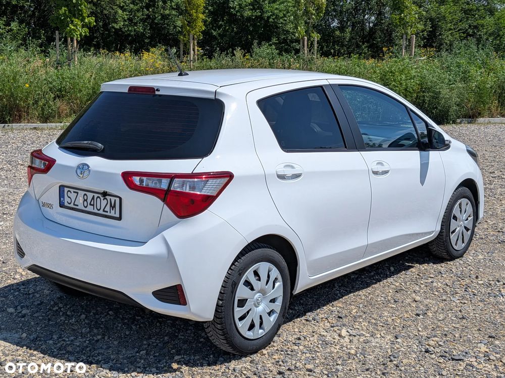 Toyota Yaris 1.5 Premium - 16