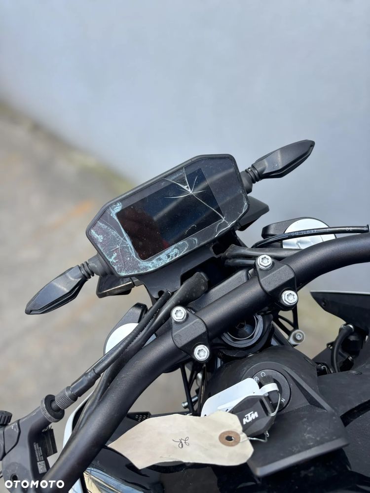 KTM Duke - 11