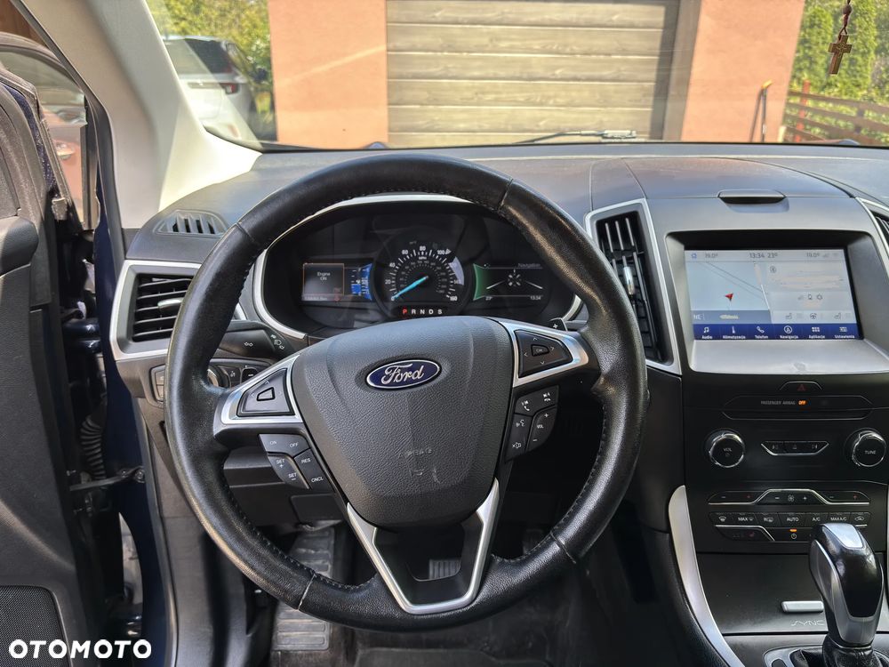 Ford Edge - 16
