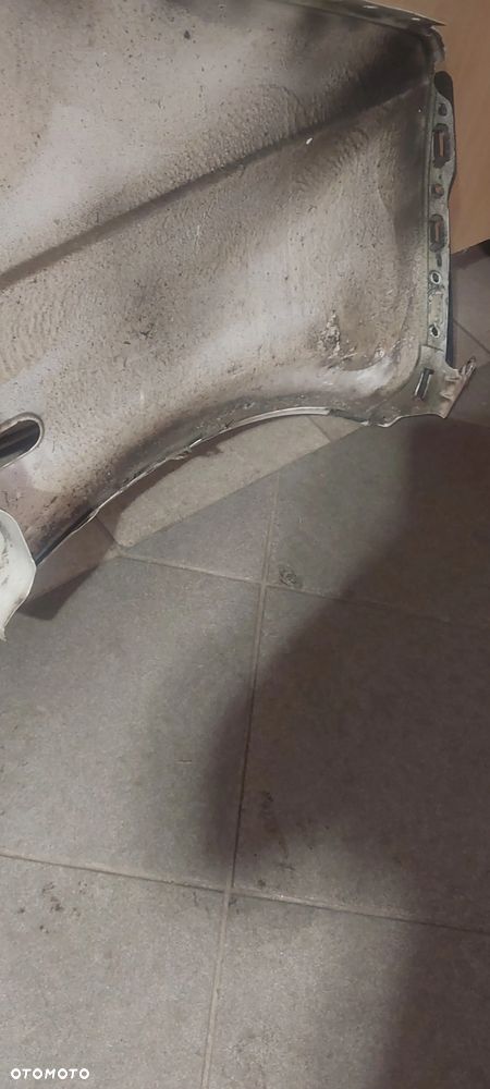 Błotnik lewy vw t5 lift biały LB9A - 8