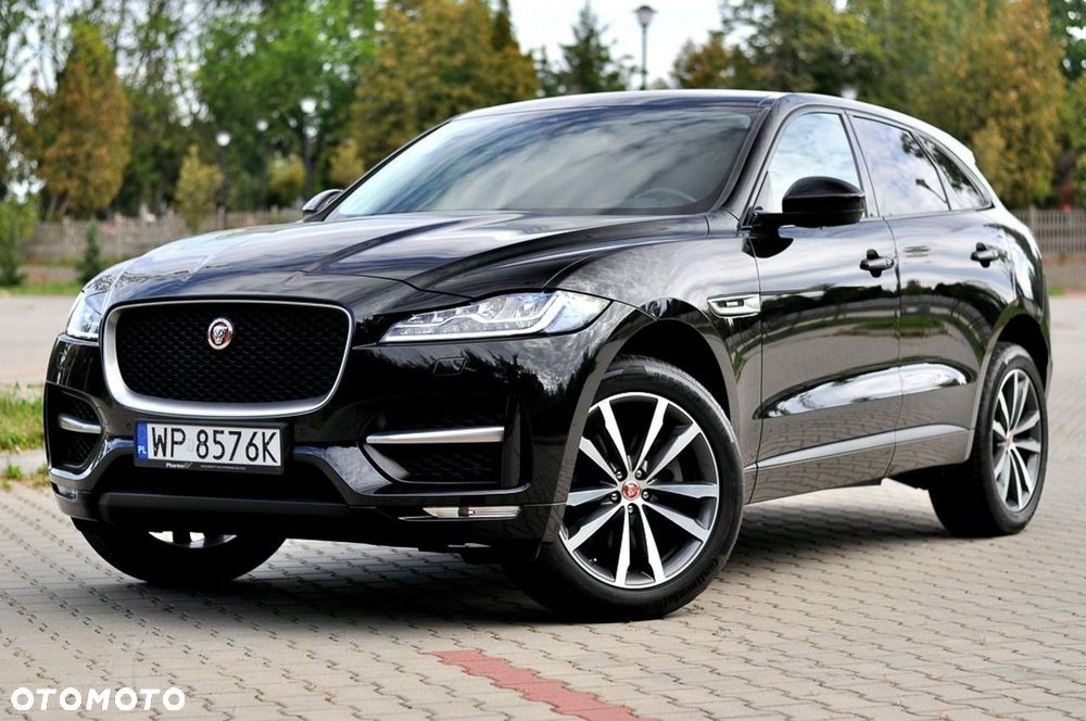 Jaguar F-Pace 2.0 i4D AWD R-Sport - 37