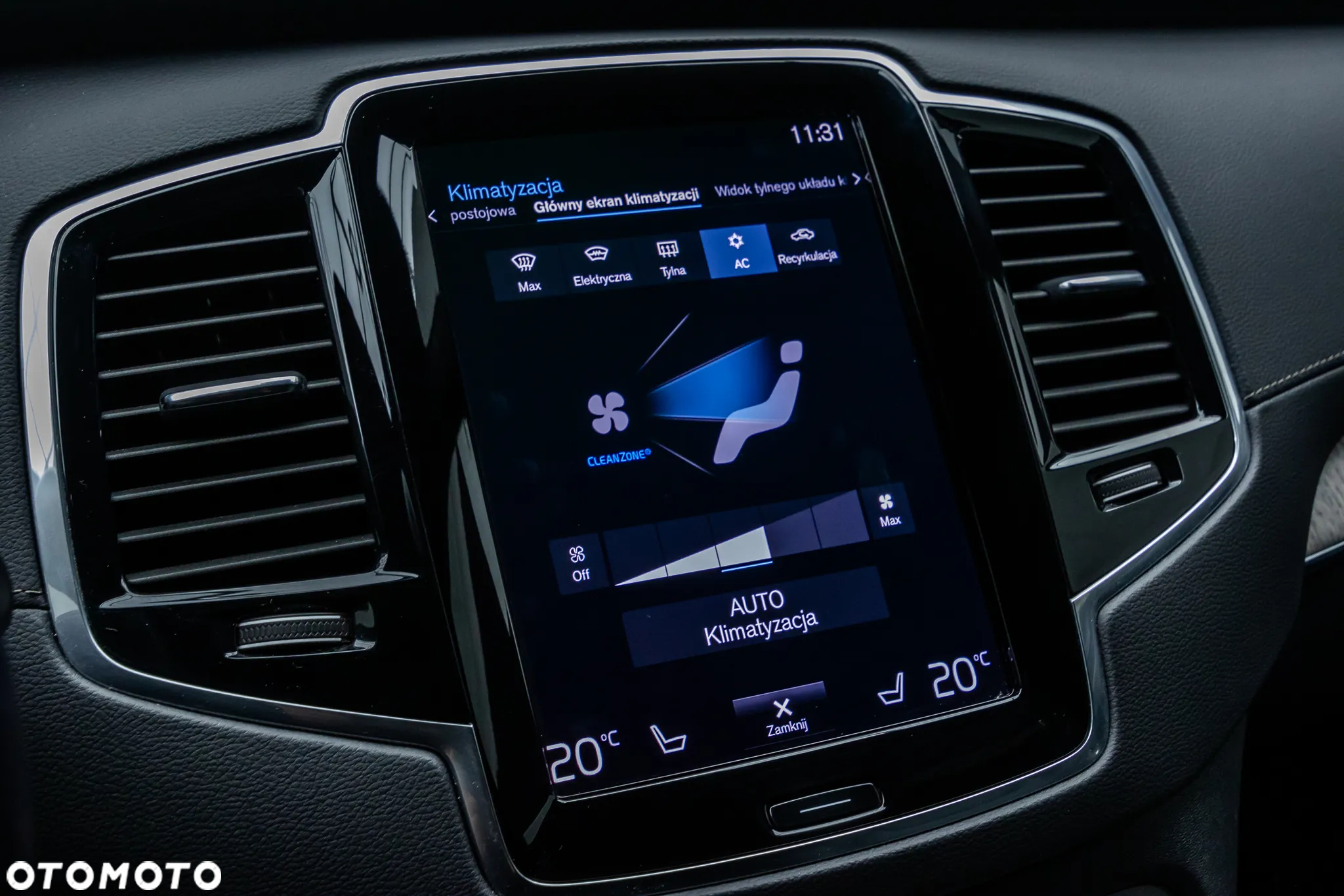 Volvo XC 90 - 20
