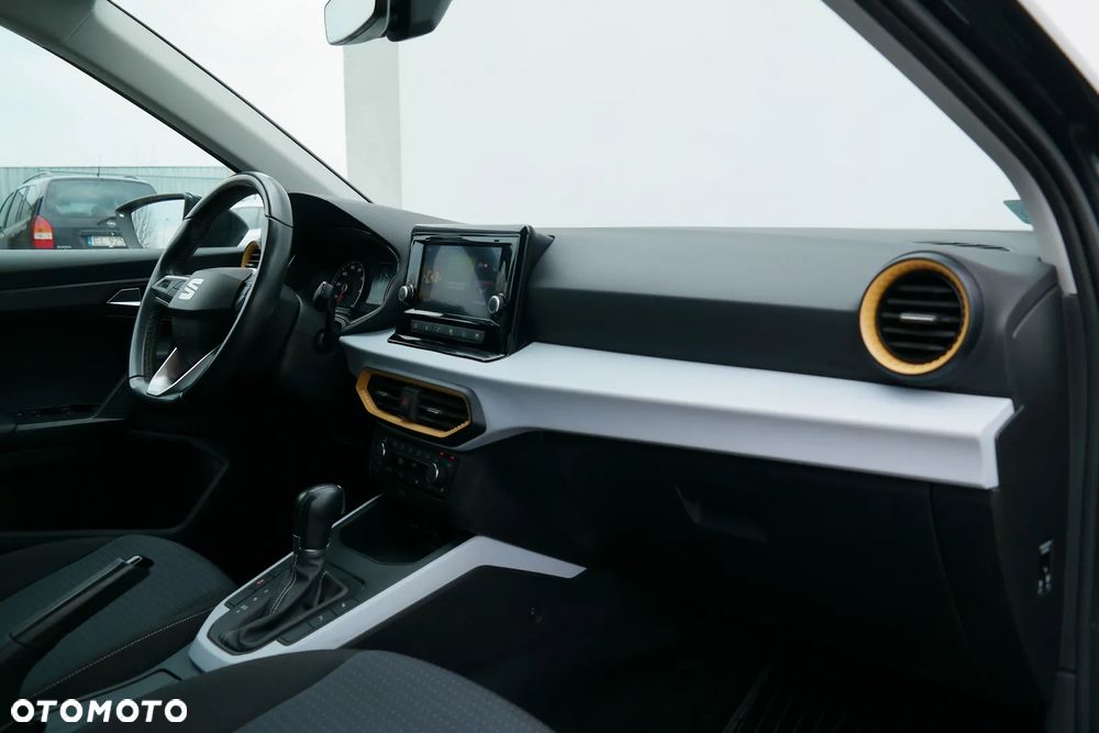 Seat Arona 1.0 TSI Style S&S DSG - 9