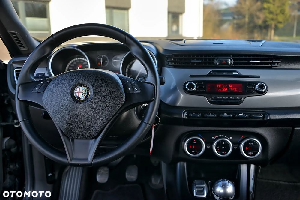 Alfa Romeo Giulietta 1.4 TB 16V Turismo - 38