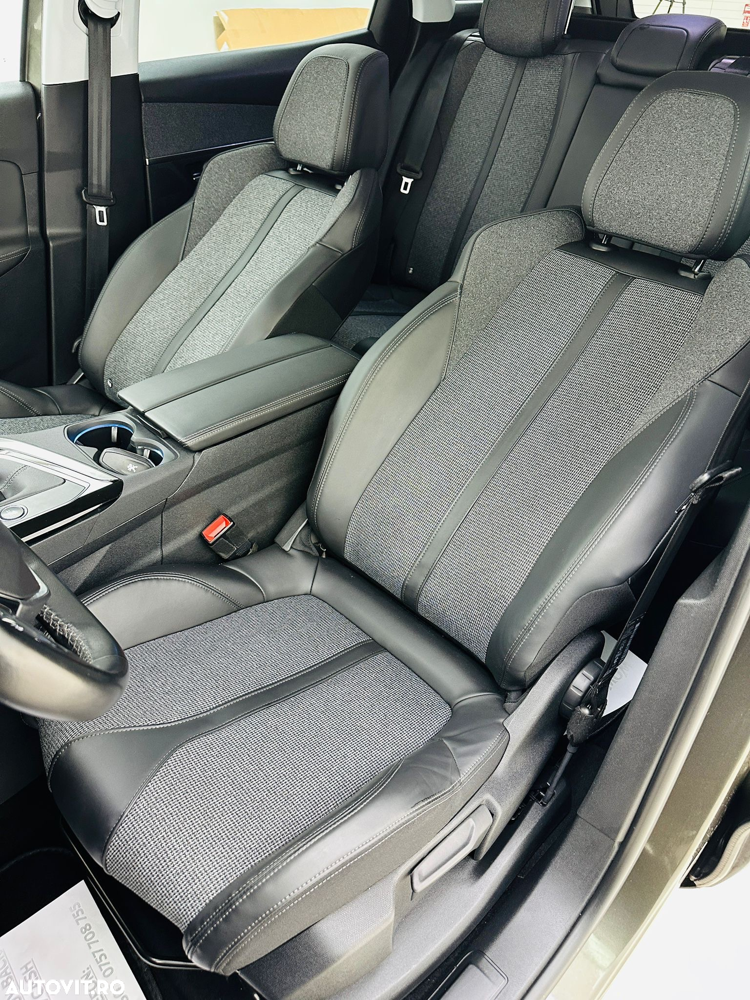 Peugeot 3008 - 21