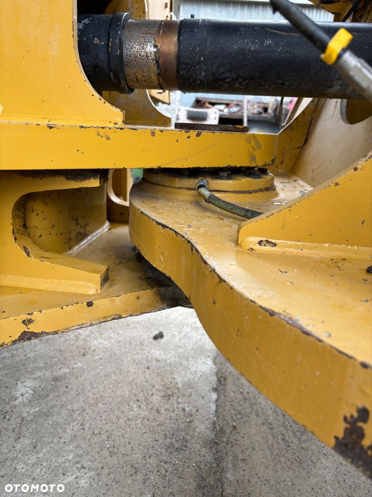 Caterpillar CAT 980M rok 2018 waga 30ton , łyżka 6m3 - 23