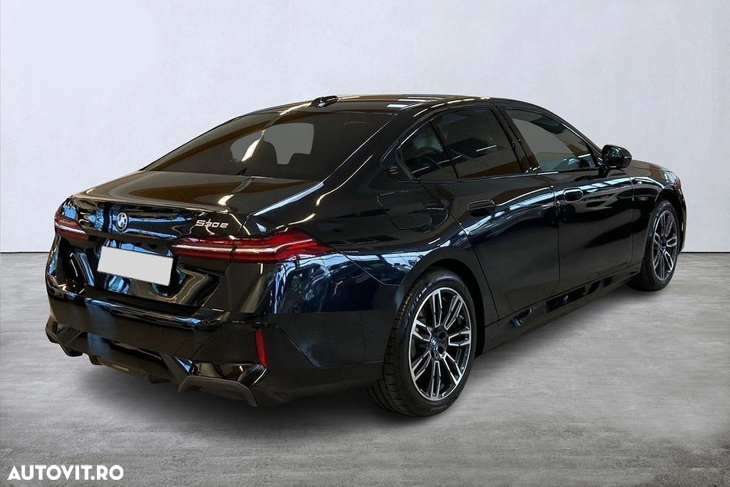 BMW Seria 5 530e xDrive AT PHEV - 7