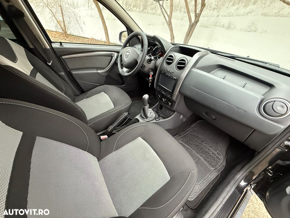 Dacia Duster 1.6 16V 105 4x2 Prestige - 6